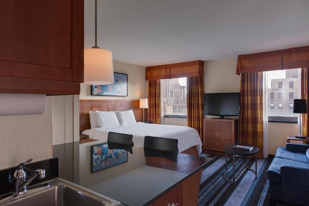 Room image 2